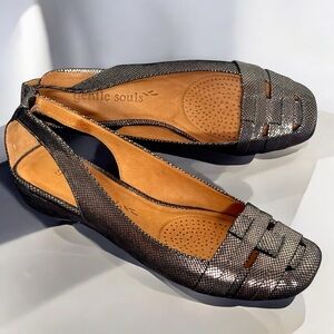 Gentle Souls By Kenneth Cole It’s So Fun Comfort Flats Metallic Gunmetal Shoes